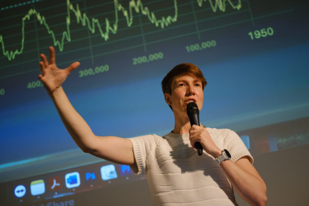 Conference de la glagiologue Heidi Sevestre dans le cadre du res